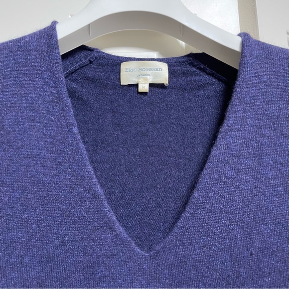 Eric Bompard super soft 100% Cashmere purple dress with jeweled buttons size M - Picture 5 of 7
